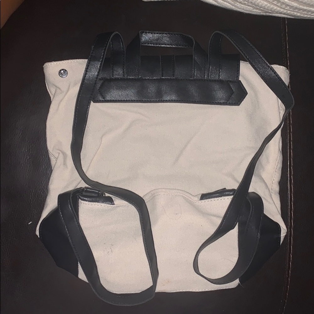 Small backpack - Picture 2 of 2